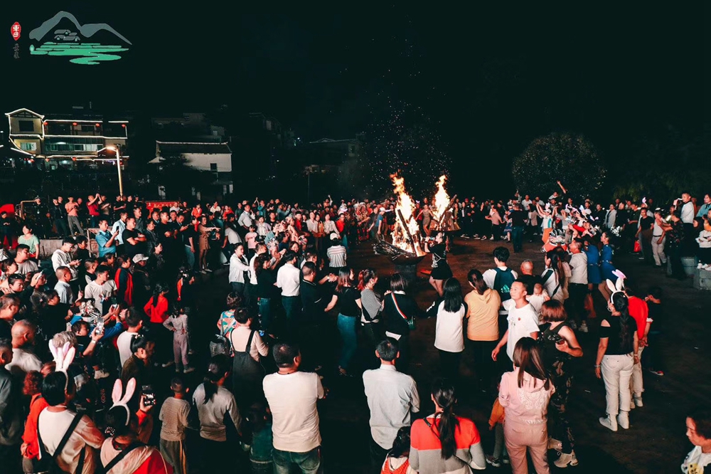 貴安新區(qū)湖潮鄉(xiāng)第三屆中國農(nóng)民豐收節(jié)(圖4)